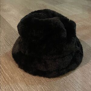 Luxurious Black Faux Fur Bucket Hat